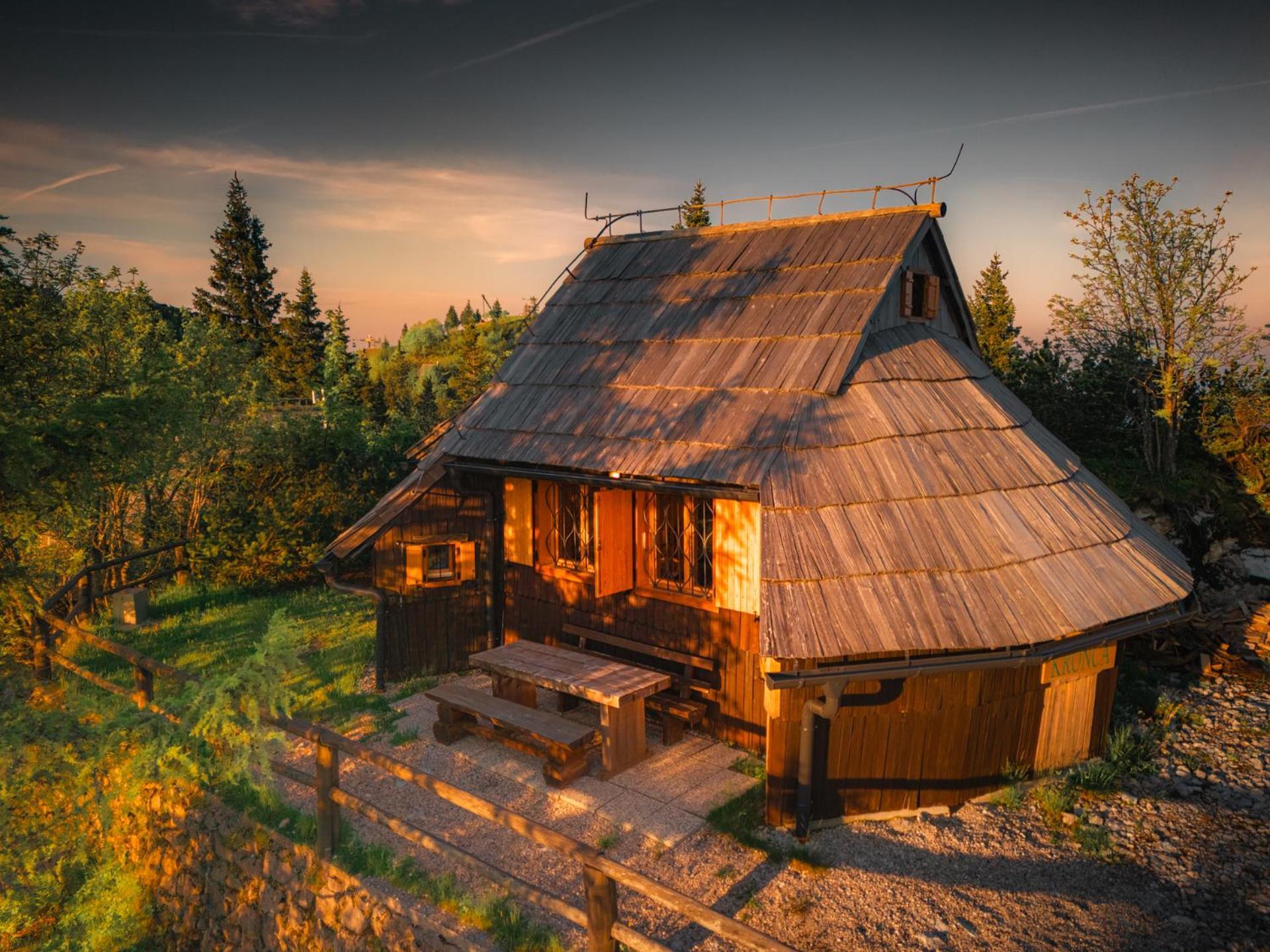 Koca Kronca - Velika Planina Stahovica Exteriör bild